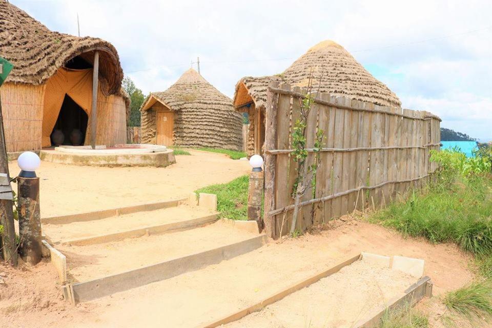 Hotel Kitabi Ecocenter Gabegi Exteriér fotografie